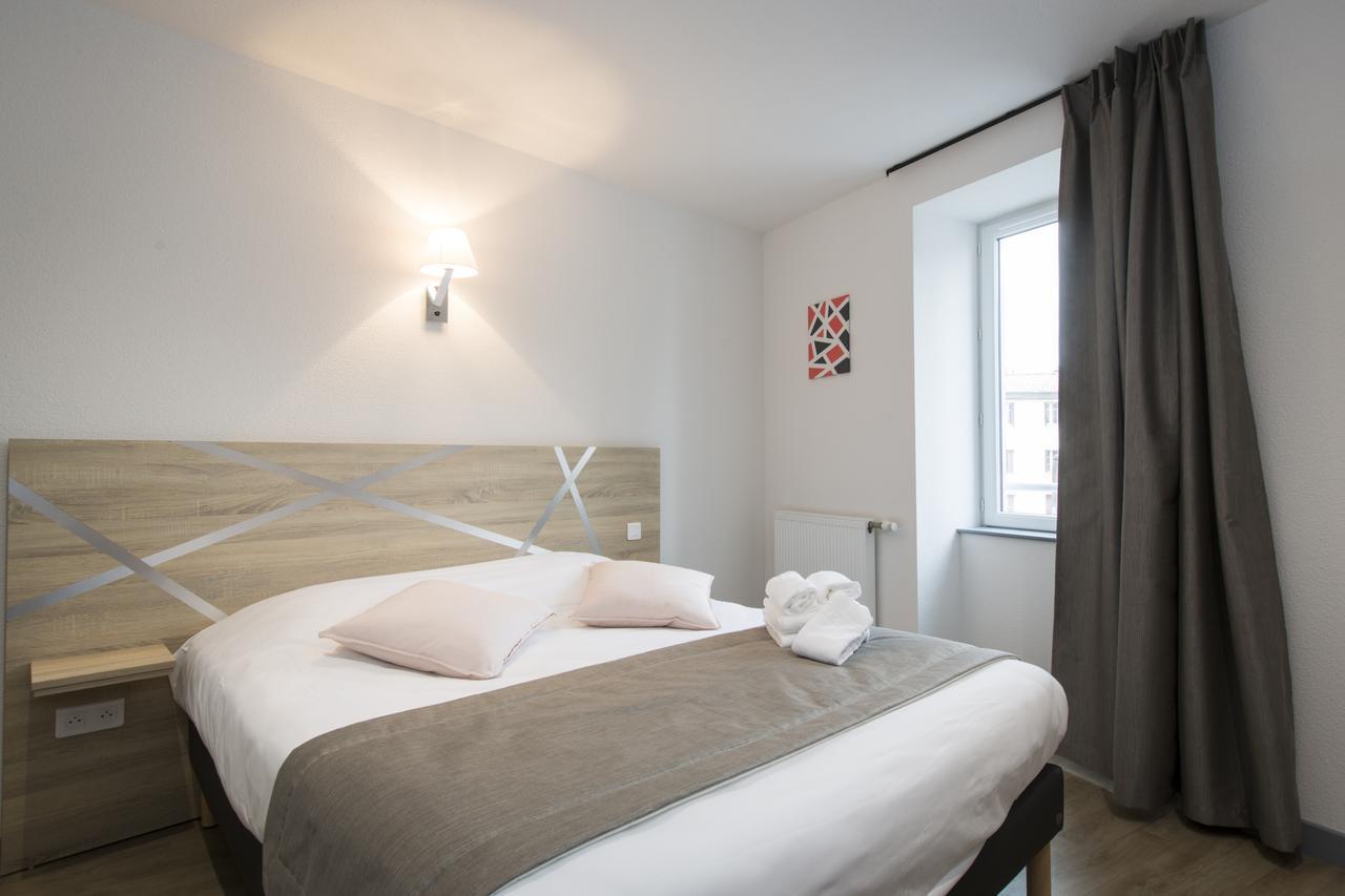 Le Relais Delys Hotel Saint-Rémy-sur-Durolle Eksteriør billede